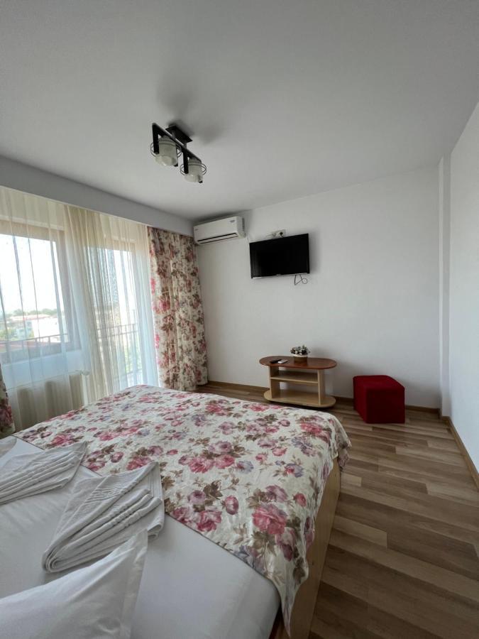 Vila Alex&Razvan Tulcea Exteriör bild